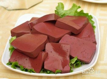 簡(jiǎn)析盒裝鴨血廠家產(chǎn)品的食療價(jià)值